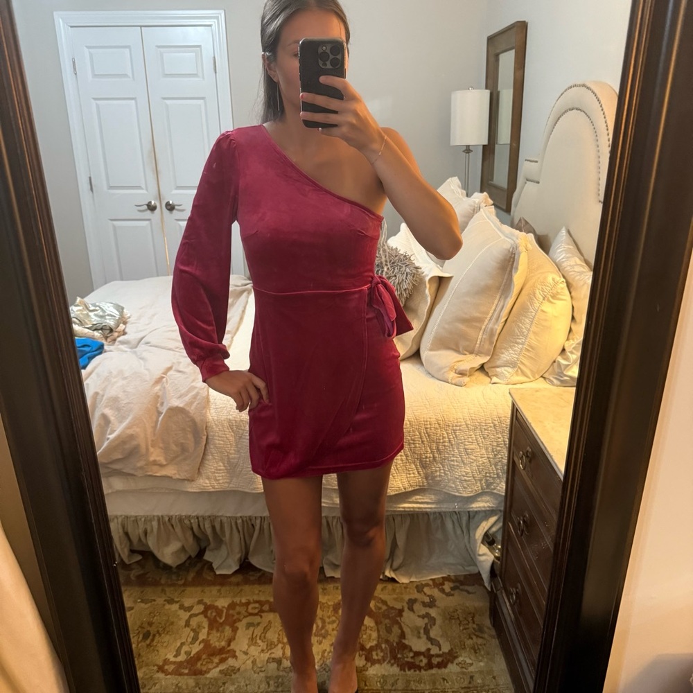 Pink Velvet One-Shoulder Mini Dress